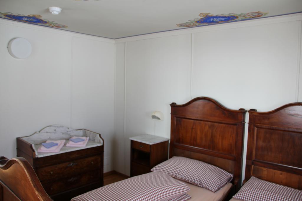 Albergo San Gottardo アイロロ 部屋 写真
